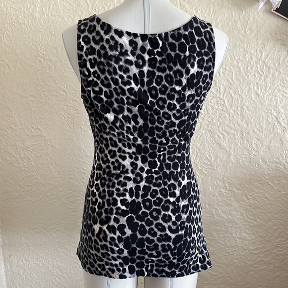 Express Black White Leopard Pattern Crossover Tank Top Blouse - Picture 5 of 9